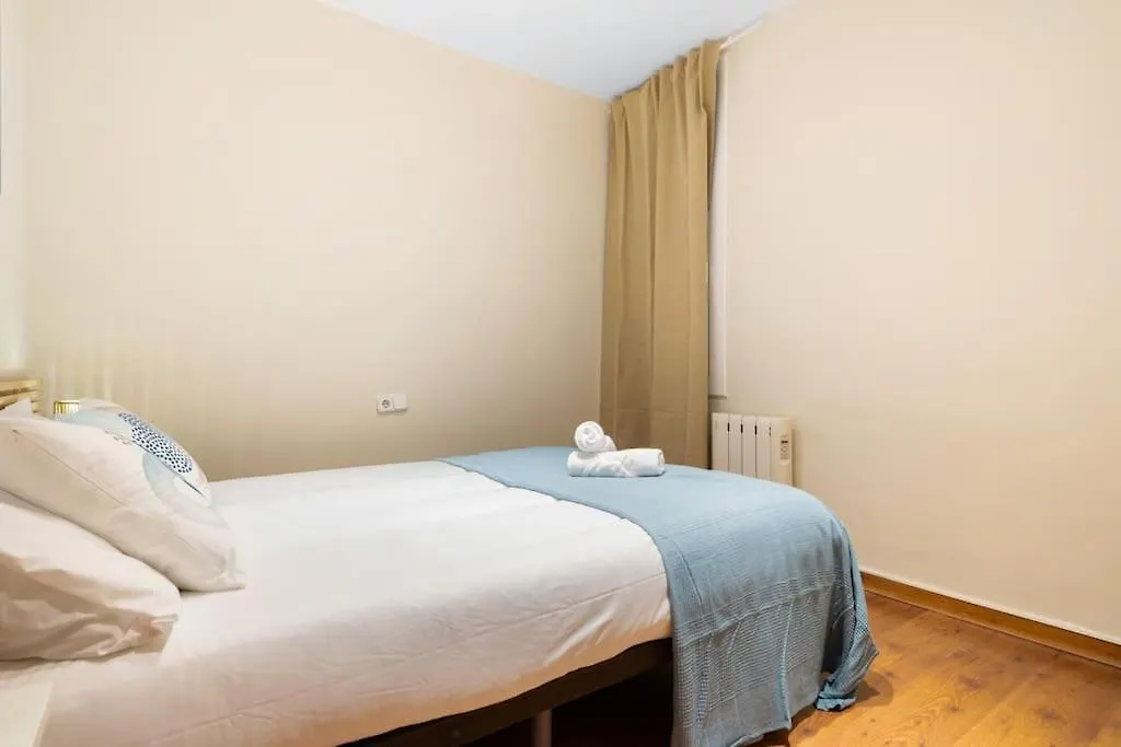 Lodging Apartments Entenca Barcelona