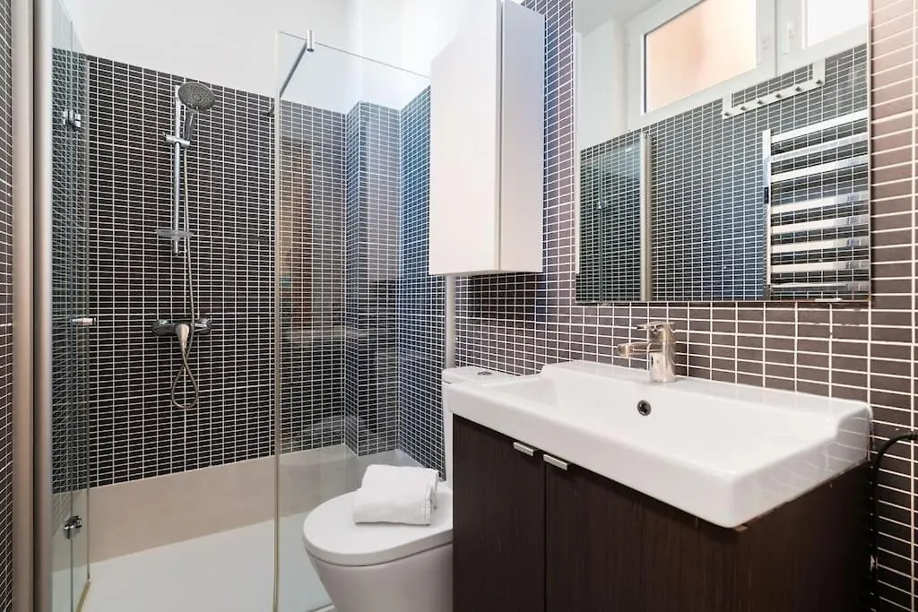Lodging Apartments Entenca Barcelona