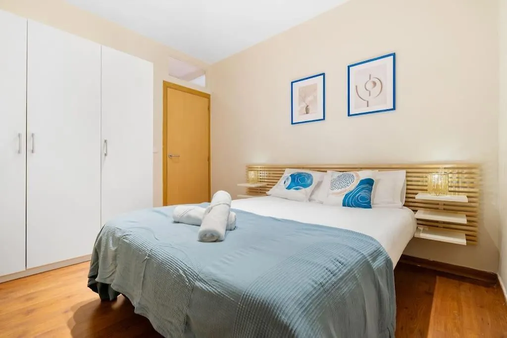 Lodging Apartments Entenca Barcelona