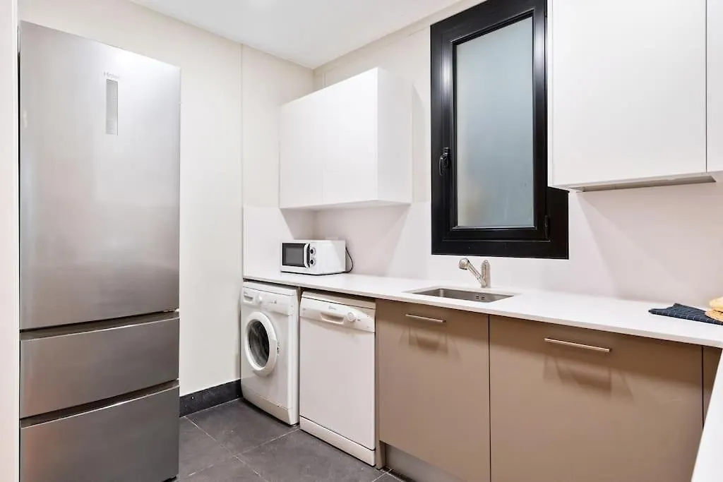 Lodging Apartments Entenca Barcelona