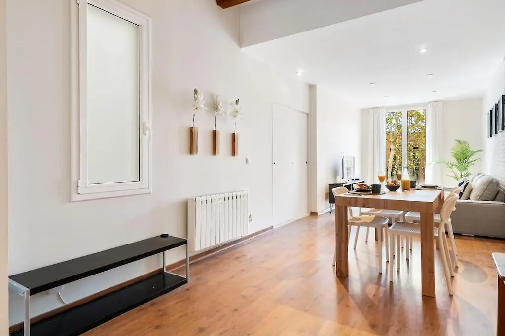 Lodging Apartments Entenca Barcelona