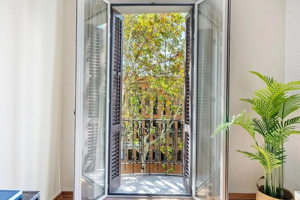 Lodging Apartments Entenca Barcelona 0*,  Spanien